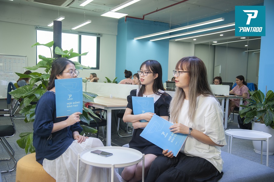 HỌC TIẾNG ANH ONLINE PANTADO